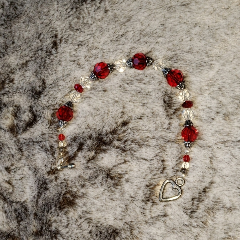 RED CRYSTAL  BRACELET - Picture 3 of 3